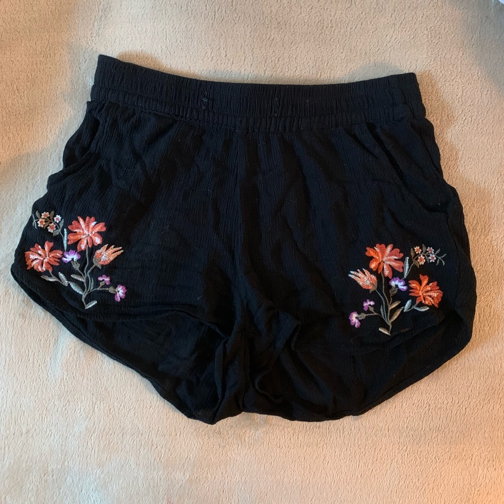BECOOL embroidered shorts